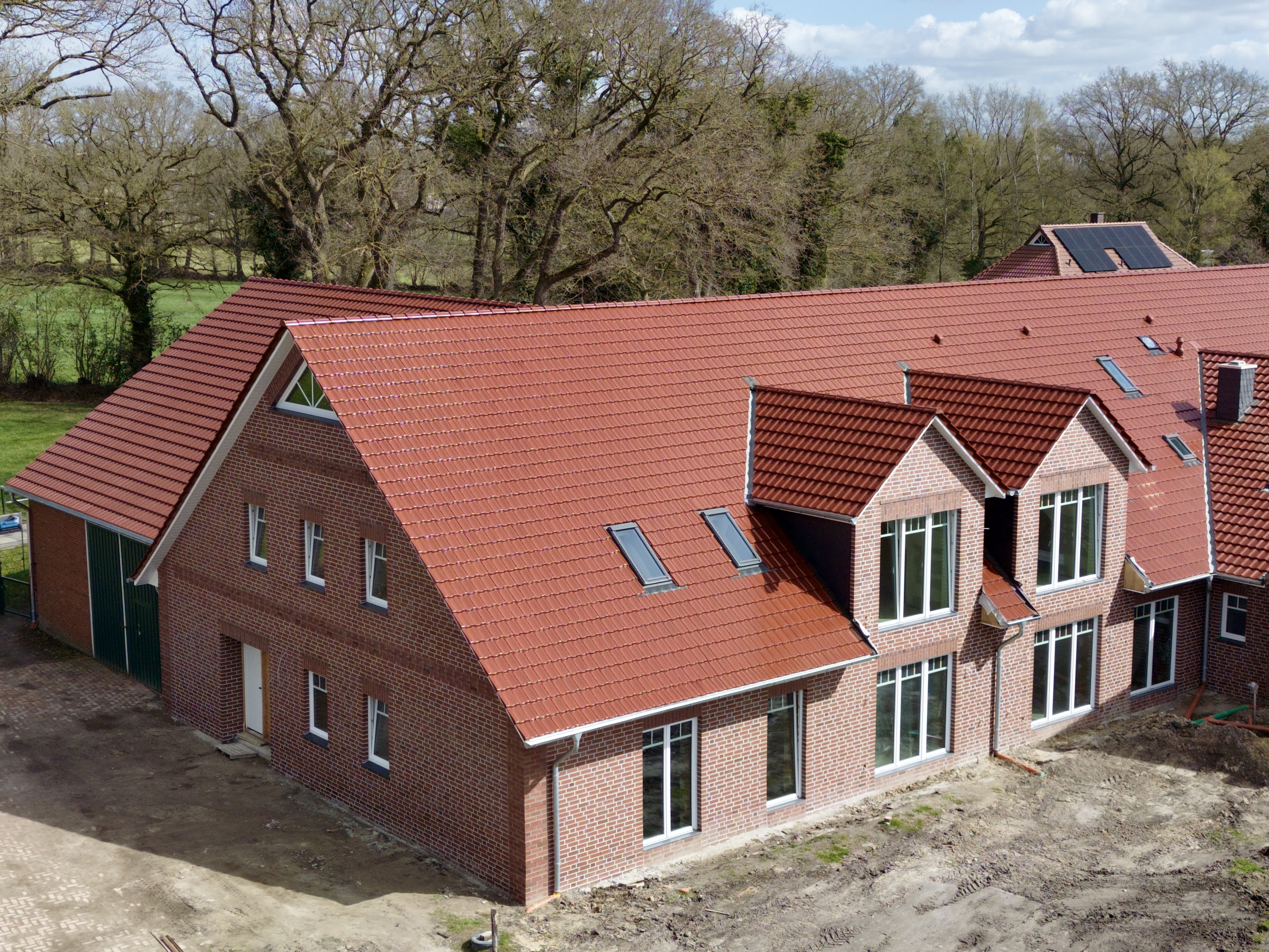 Mehrfamilienhaus in Elmeloh – Bild 2